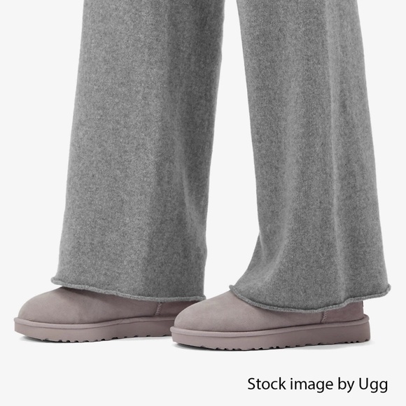 UGG Classic Ultra Mini - US 8 (Pale Smoke) - Picture 11 of 11